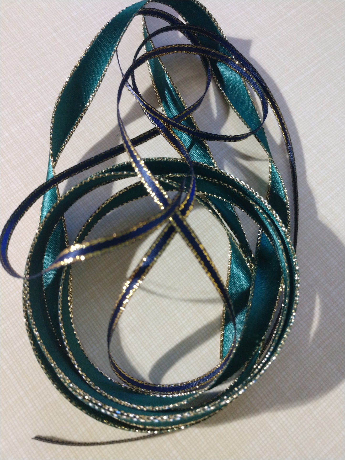 3/8"Metallic Edge Ribbon